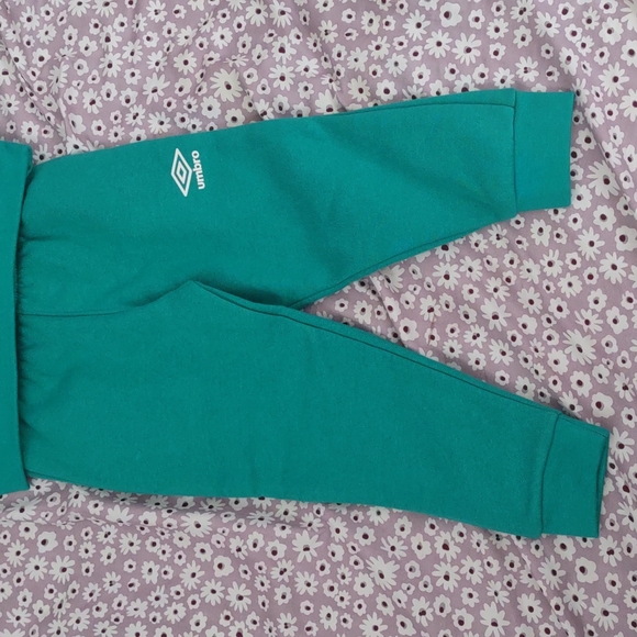 Sweat suit - Picture 2 of 3